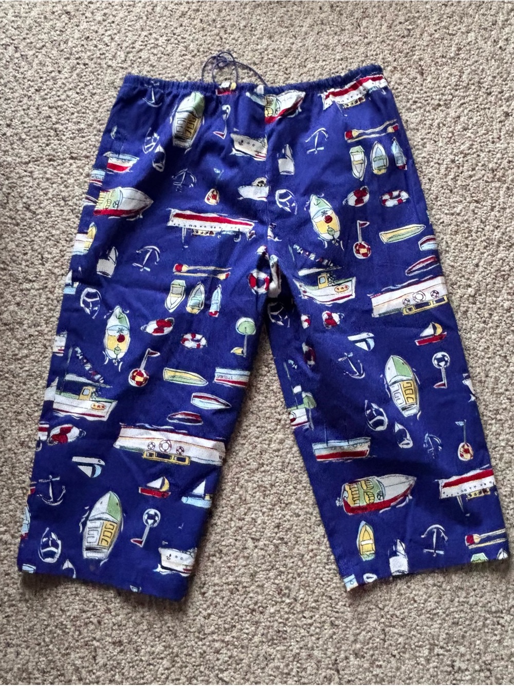 Women's SPORTELLE Capri Pants Blue with Boats Size MEDIUM Cotton & Spandex